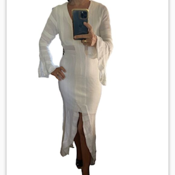 NEW Venus White Long Sleeves Crochet High Low Maxi Dress.Size S - Picture 4 of 16
